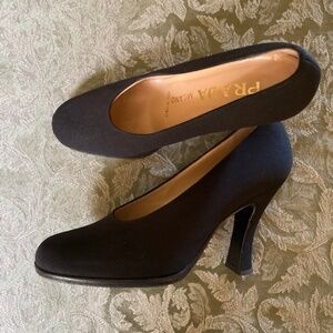 Prada Black Pumps
